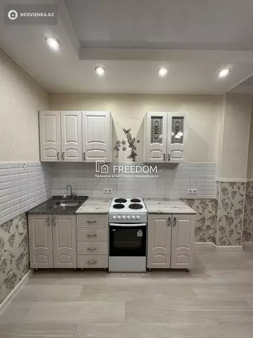 1-комнатная квартира, этаж 6 из 9, 53 м²