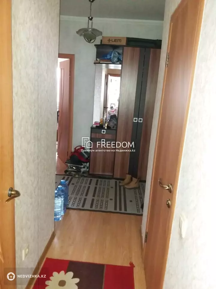 41.5 м², 2-комнатная квартира, этаж 9 из 9, 42 м², изображение - 1