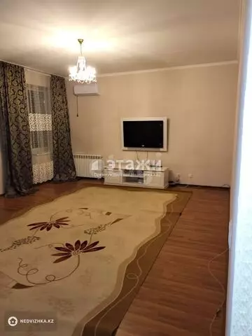 90 м², 2-комнатная квартира, этаж 1 из 11, 90 м², изображение - 1