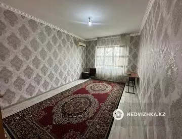 2-комнатная квартира, этаж 4 из 5, 52 м²