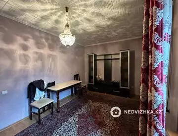 2-комнатная квартира, этаж 1 из 5, 57 м²