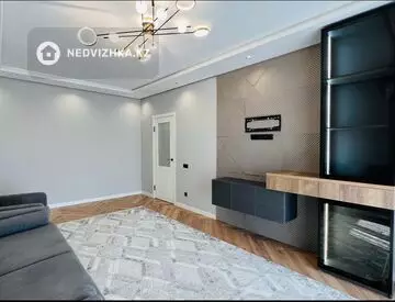 2-комнатная квартира, этаж 12 из 12, 74 м²