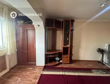 2-комнатная квартира, этаж 4 из 5, 49 м²