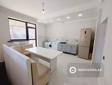 7-комнатный дом, 400 м²