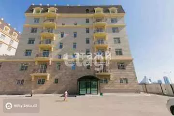 4-комнатная квартира, этаж 3 из 7, 120 м²