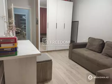 4-комнатная квартира, этаж 11 из 12, 115 м²