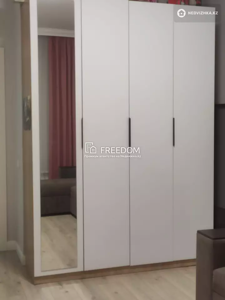 115 м², 4-комнатная квартира, этаж 11 из 12, 115 м², изображение - 1