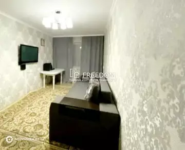 2-комнатная квартира, этаж 3 из 5, 47 м²