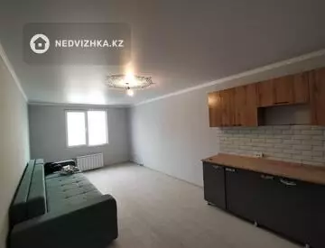 2-комнатная квартира, этаж 8 из 10, 47 м²