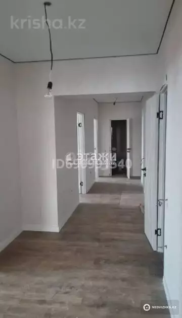 4-комнатная квартира, этаж 2 из 5, 98 м²