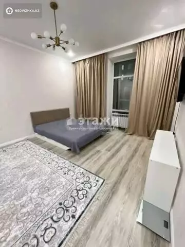 42 м², 1-комнатная квартира, этаж 7 из 12, 42 м², изображение - 0