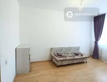 1-комнатная квартира, этаж 4 из 5, 33 м²