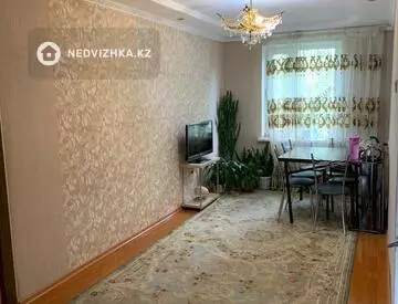 4-комнатная квартира, этаж 5 из 5, 74 м²