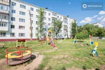 2-комнатная квартира, этаж 1 из 5, 48 м²