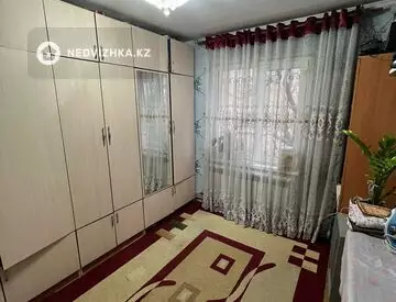 3-комнатная квартира, этаж 3 из 5, 60 м²