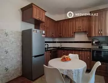 3-комнатная квартира, этаж 5 из 6, 130 м²