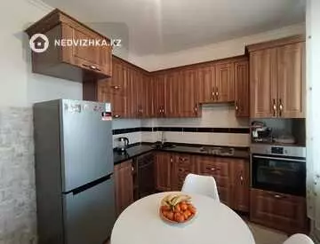 3-комнатная квартира, этаж 5 из 6, 130 м²