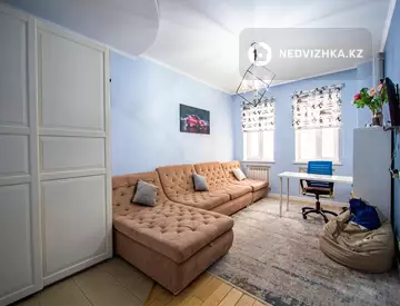 5-комнатная квартира, этаж 16 из 18, 176 м²