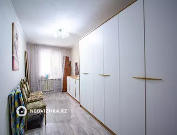 3-комнатная квартира, этаж 1 из 4, 65 м²