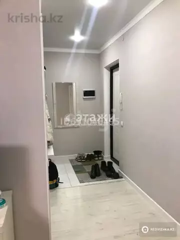 2-комнатная квартира, этаж 4 из 9, 56 м²
