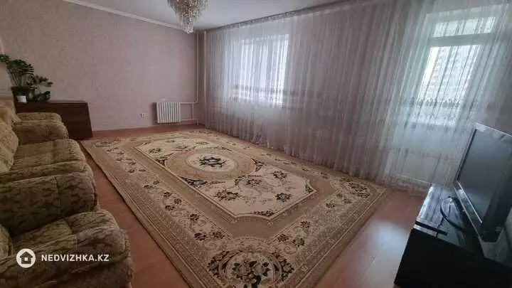 100 м², 3-комнатная квартира, этаж 4 из 9, 100 м², изображение - 1