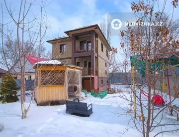 4-комнатный дом, 9 соток, 164 м²