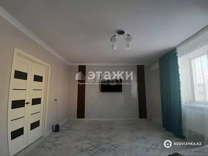 80 м², 3-комнатная квартира, этаж 4 из 5, 80 м², изображение - 1