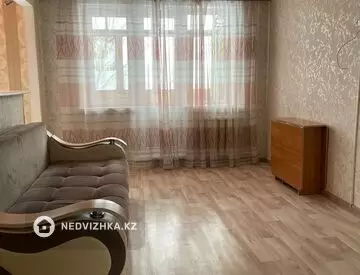 2-комнатная квартира, этаж 4 из 5, 44 м²