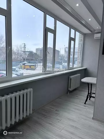 2-комнатная квартира, этаж 2 из 16, 49 м²