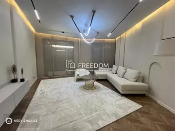 3-комнатная квартира, этаж 9 из 12, 102 м²