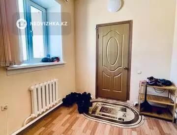 300 м², 6-комнатный дом, 10 соток, 300 м², изображение - 1