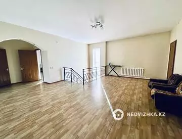 300 м², 6-комнатный дом, 10 соток, 300 м², изображение - 10