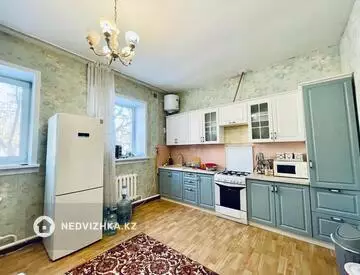 300 м², 6-комнатный дом, 10 соток, 300 м², изображение - 3