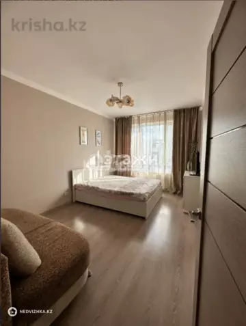 1-комнатная квартира, этаж 10 из 11, 35 м²