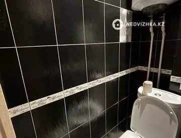 2-комнатная квартира, этаж 4 из 5, 48 м², посуточно