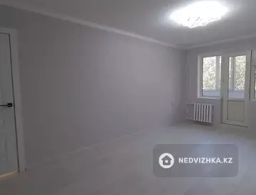 2-комнатная квартира, этаж 4 из 5, 44 м²