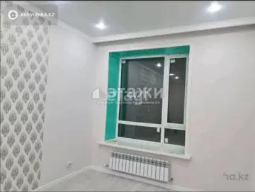 1-комнатная квартира, этаж 4 из 10, 37 м²