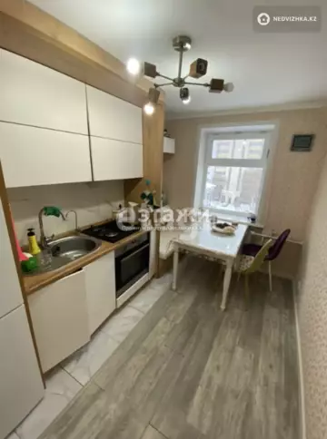 2-комнатная квартира, этаж 6 из 6, 50 м²