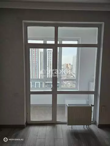 1-комнатная квартира, этаж 13 из 14, 47 м²