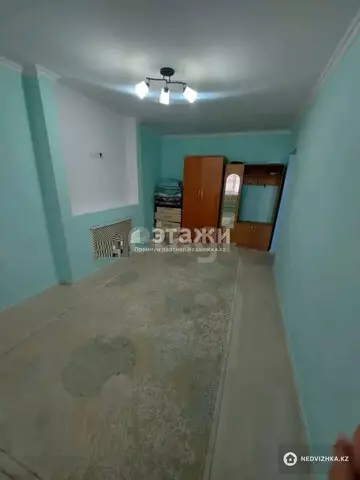 1-комнатная квартира, этаж 3 из 5, 33 м²