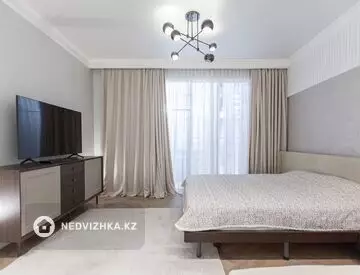 3-комнатная квартира, этаж 1 из 6, 184 м²