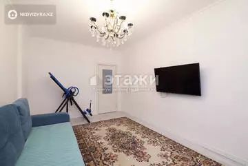 65 м², 2-комнатная квартира, этаж 3 из 8, 65 м², изображение - 1