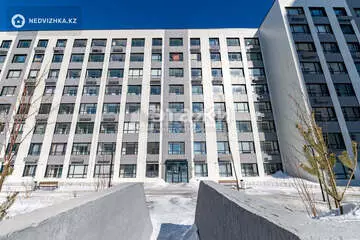 4-комнатная квартира, этаж 8 из 9, 112 м²