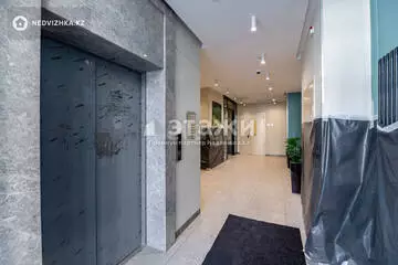 4-комнатная квартира, этаж 8 из 9, 112 м²