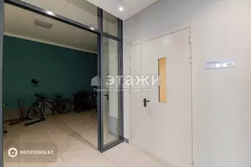 3-комнатная квартира, этаж 11 из 12, 90 м²