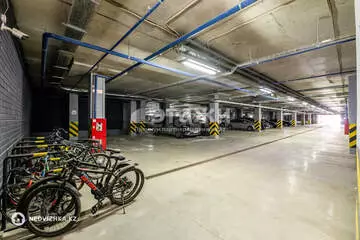 4-комнатная квартира, этаж 8 из 9, 112 м²