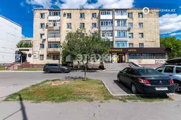 61.3 м², 3-комнатная квартира, этаж 2 из 5, 61 м², изображение - 5