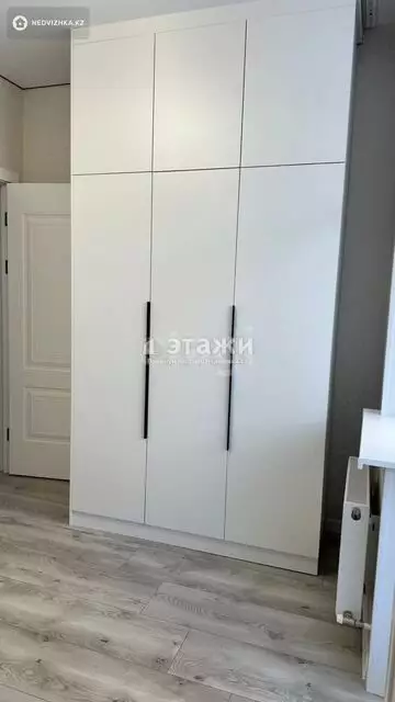 2-комнатная квартира, этаж 9 из 17, 38 м²