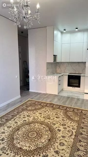 2-комнатная квартира, этаж 9 из 17, 38 м²