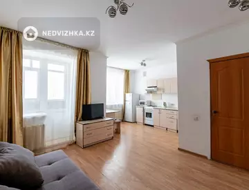 1-комнатная квартира, этаж 3 из 5, 28 м²